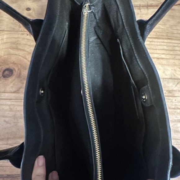 Coach Bag and Wallet Set - Picture 2 of 16